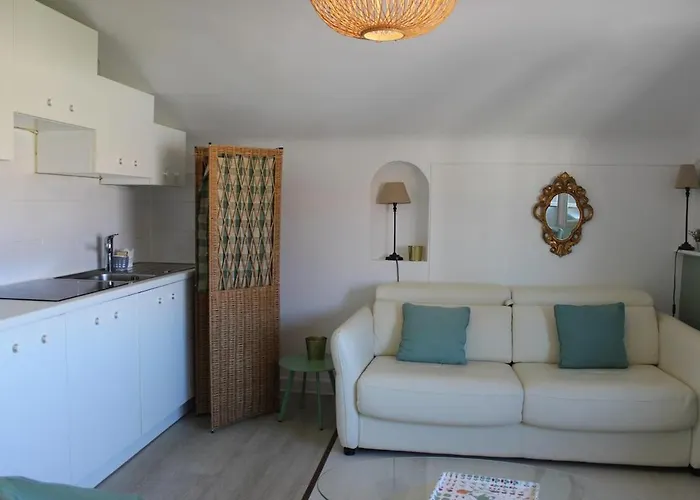 Joli Au Centre De * ביאריץ