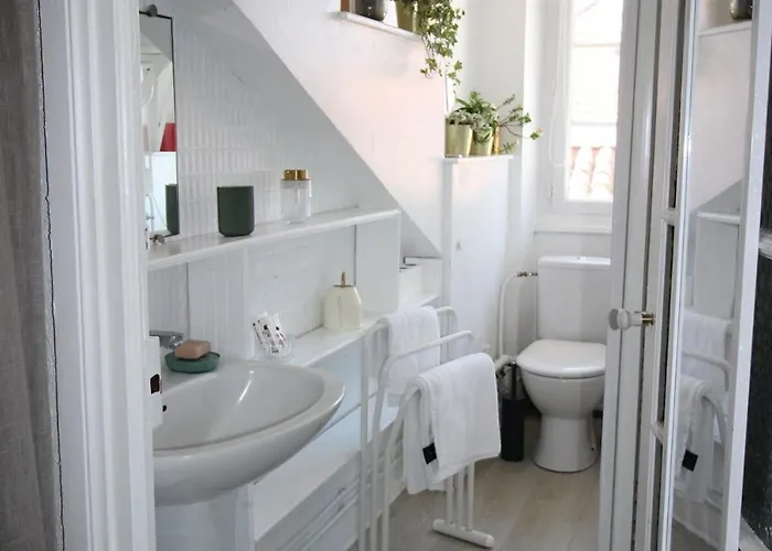 דירה Joli Au Centre De